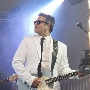 Ramon - The Royal Ramonas